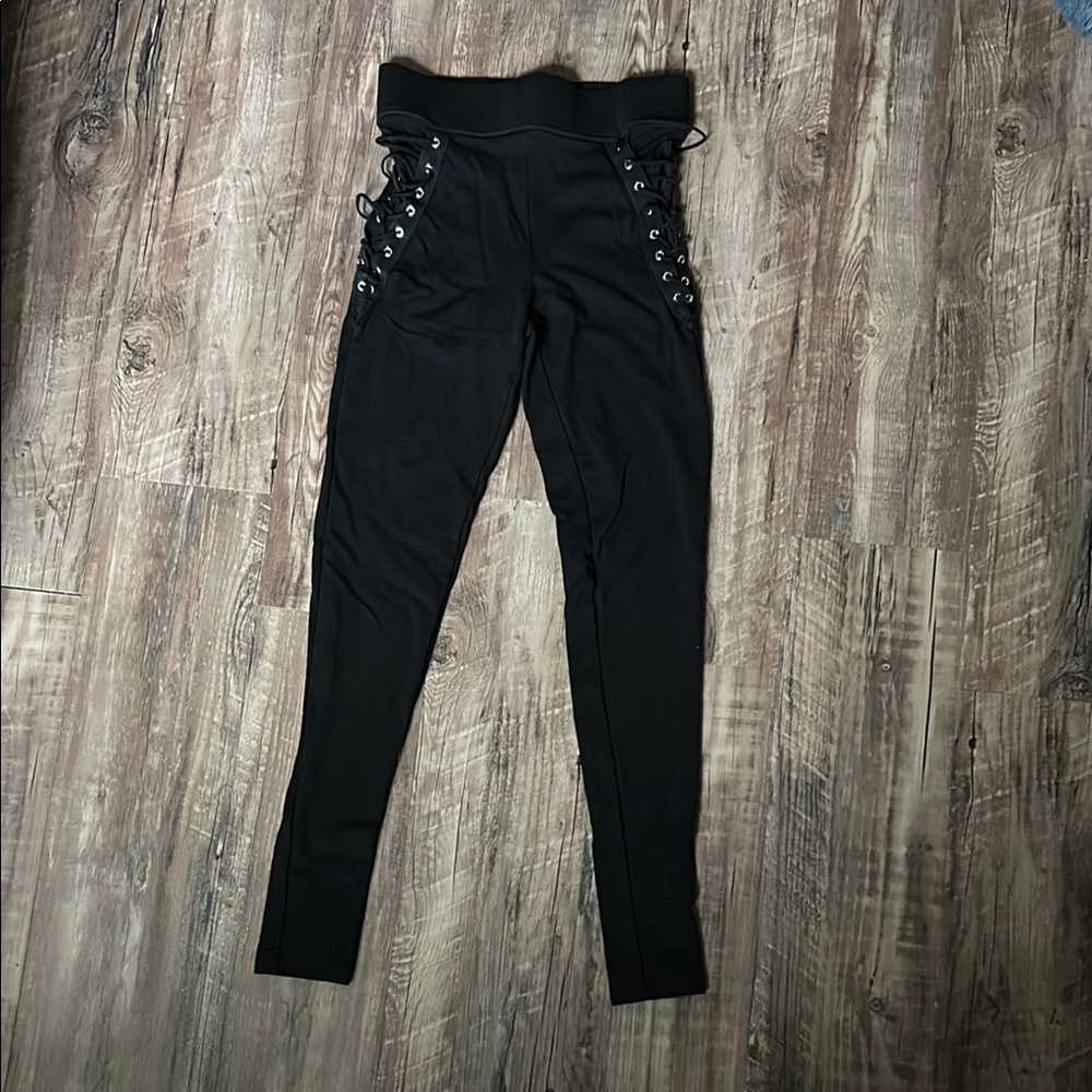 Black High-Waisted Lace-Up Leggings